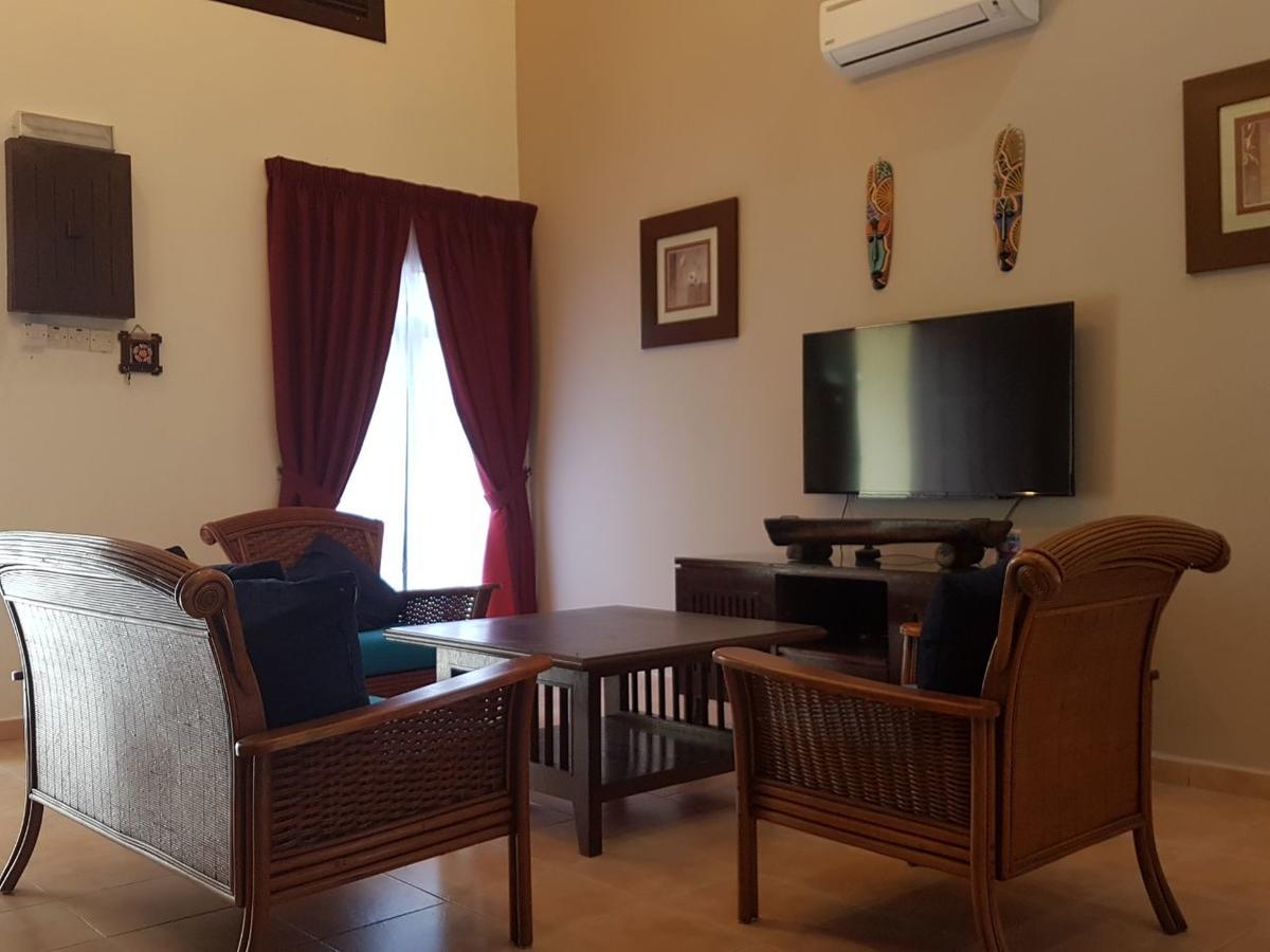 Green Villa Famosa Alor Gajah Malacca エクステリア 写真